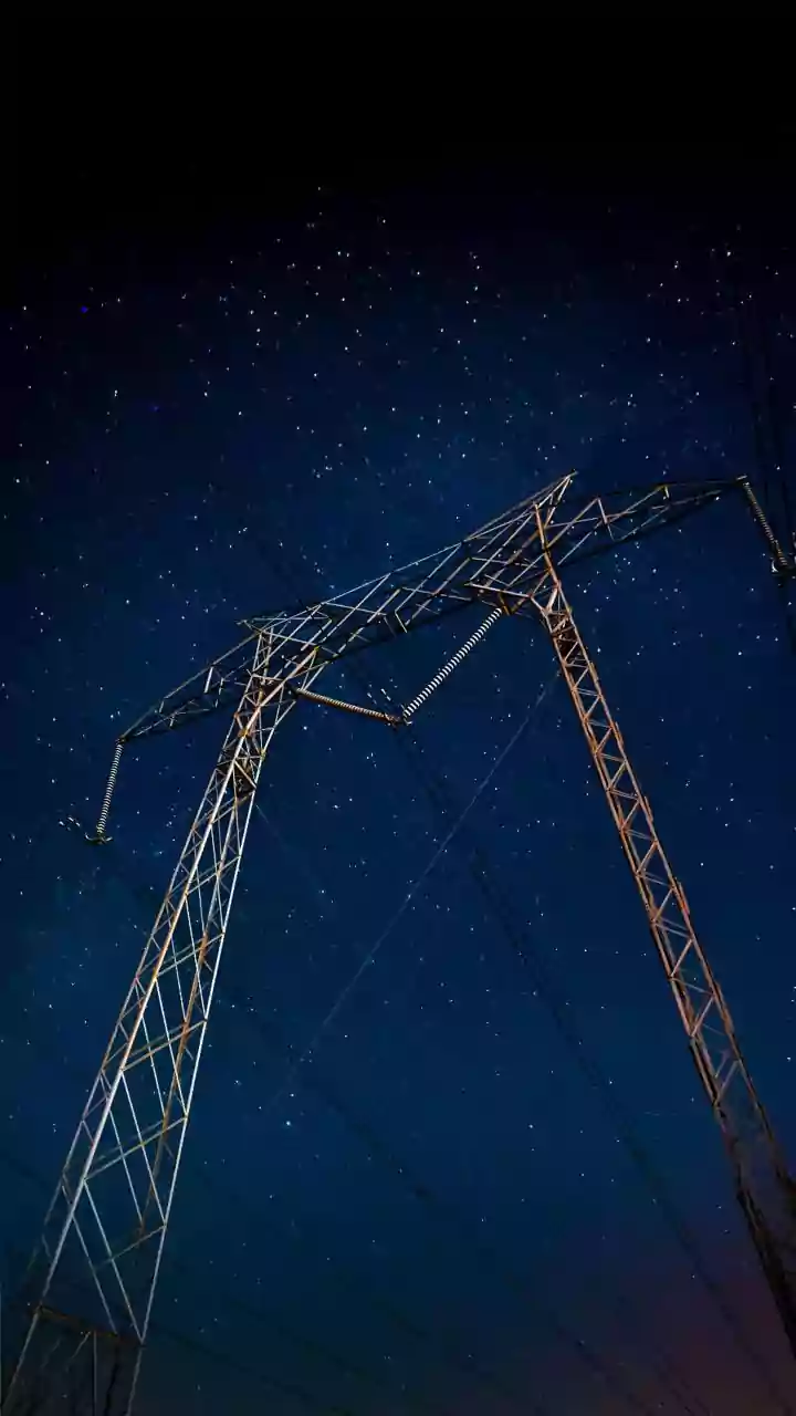 How Solar CME Modeling Protects Power Transmission Systems From Geomagnetically Induced Current Surges