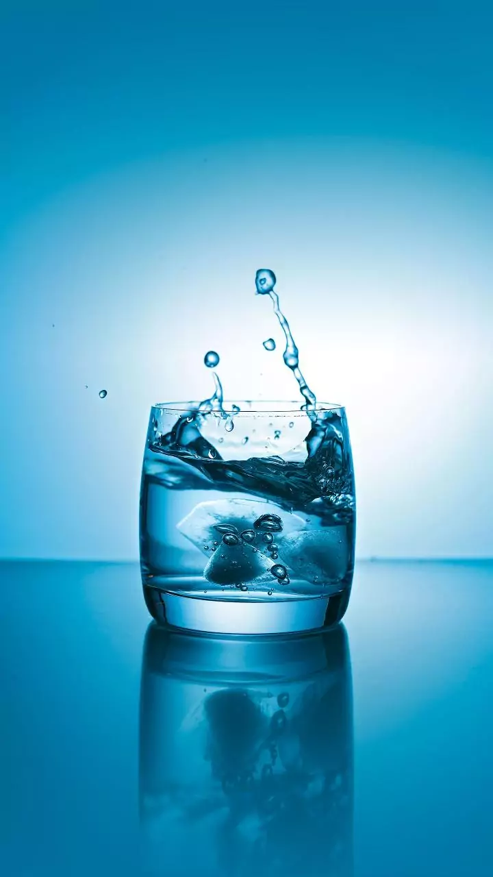 Calm high stress rapidly using cold water facial immersion to activate vagus nerve