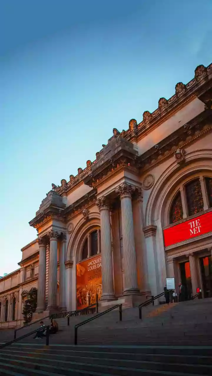 No Phones, No Garlic: The Strict And Secret Entry Rules & Etiquette Of The Met Gala 2026