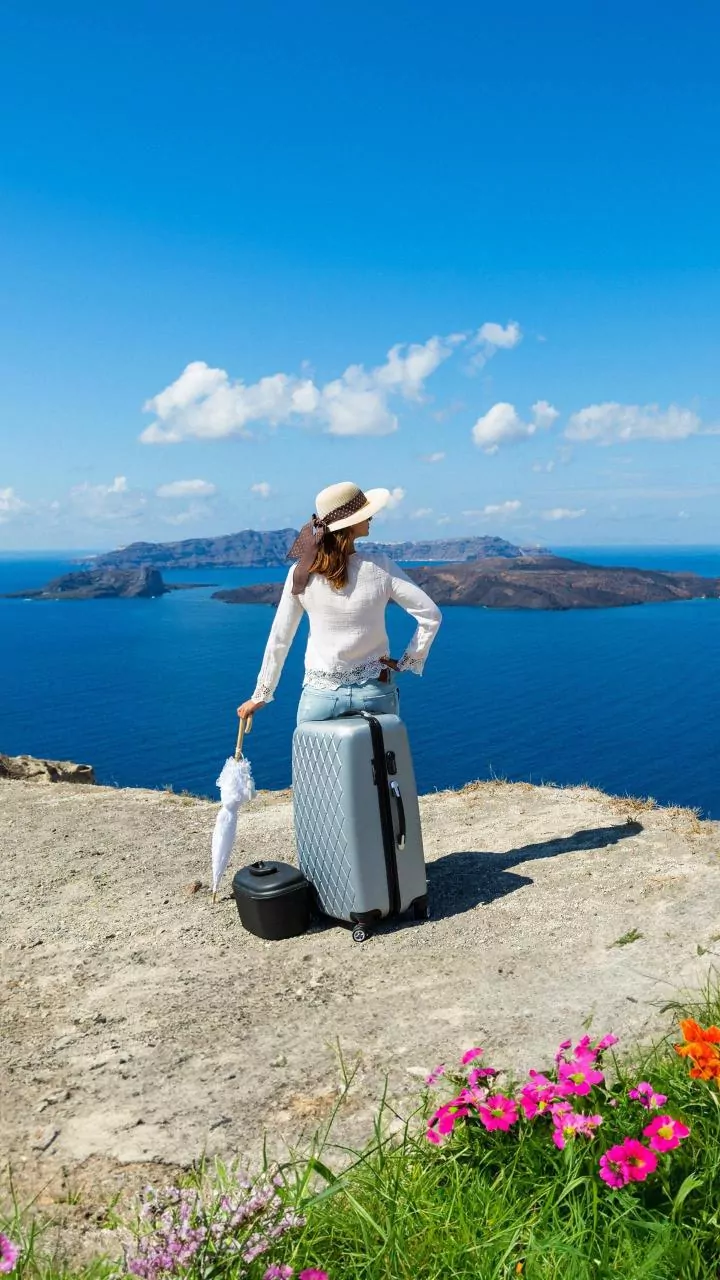 Elevate Your Getaway Style: Chic Fashion Picks for Your Next Adventure