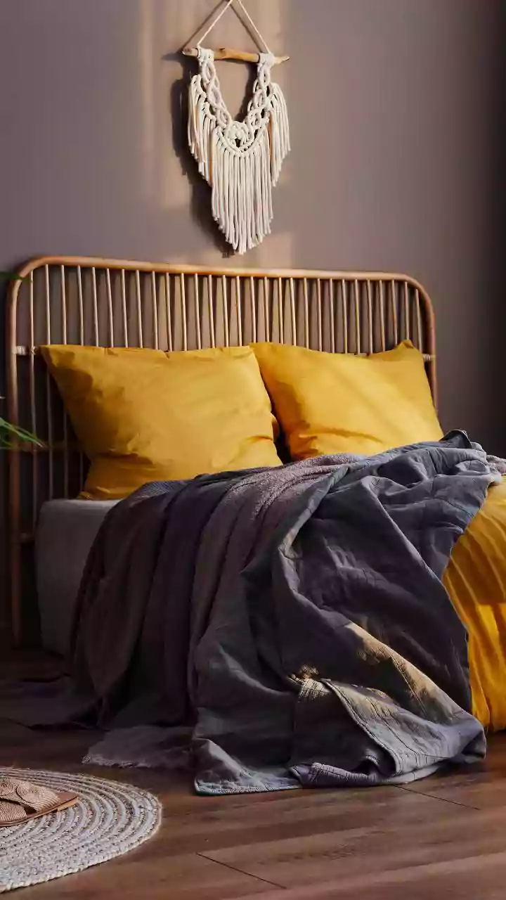 Late-Night Eating: What It Means for Your Sleep