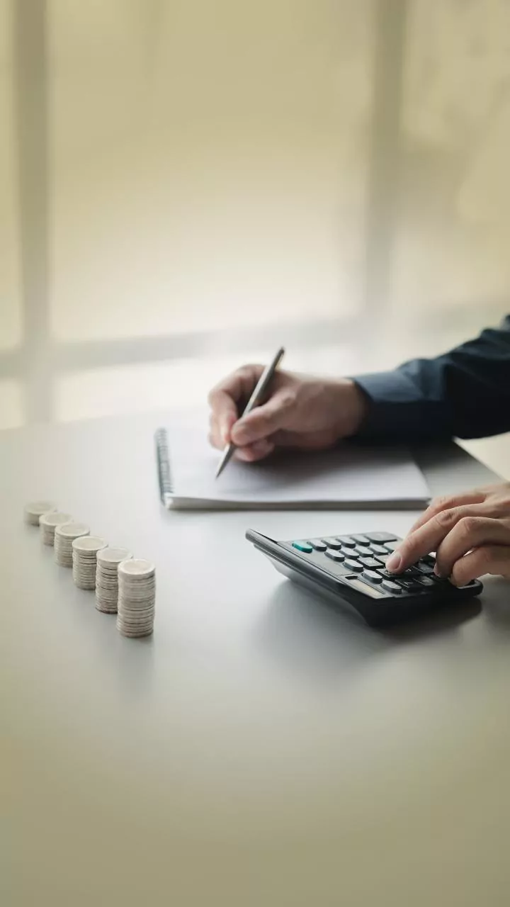 Small, low-risk biz to get GST registration within 3 days beginning Nov 1