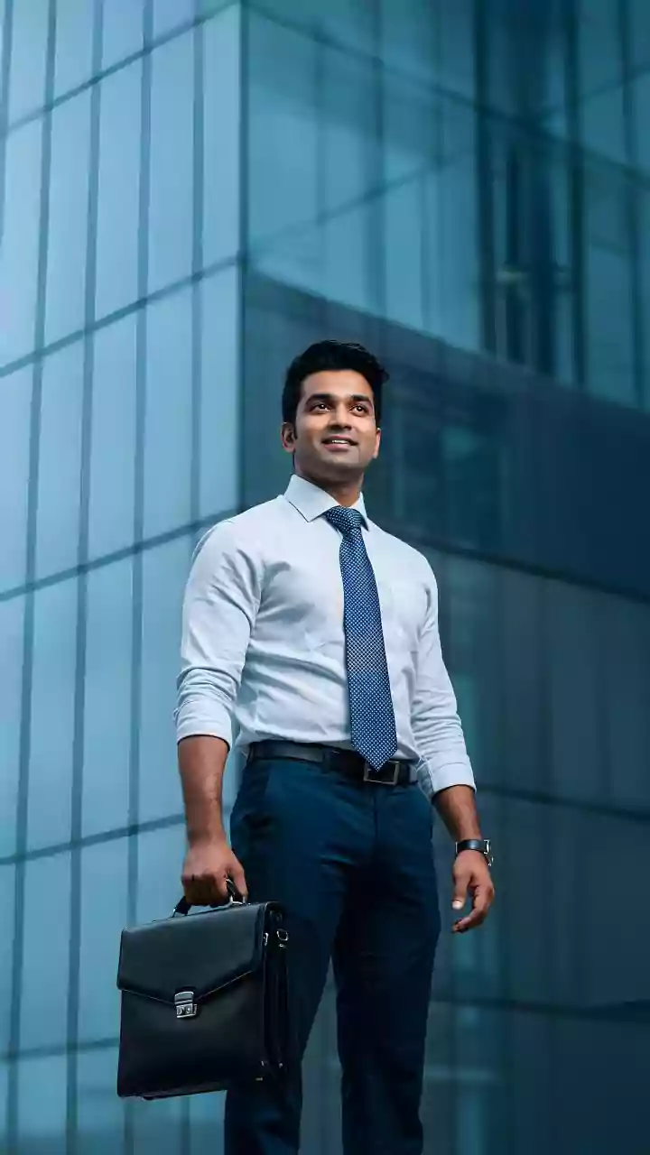 Navigating the Visa Maze: Advice for Indians in the US