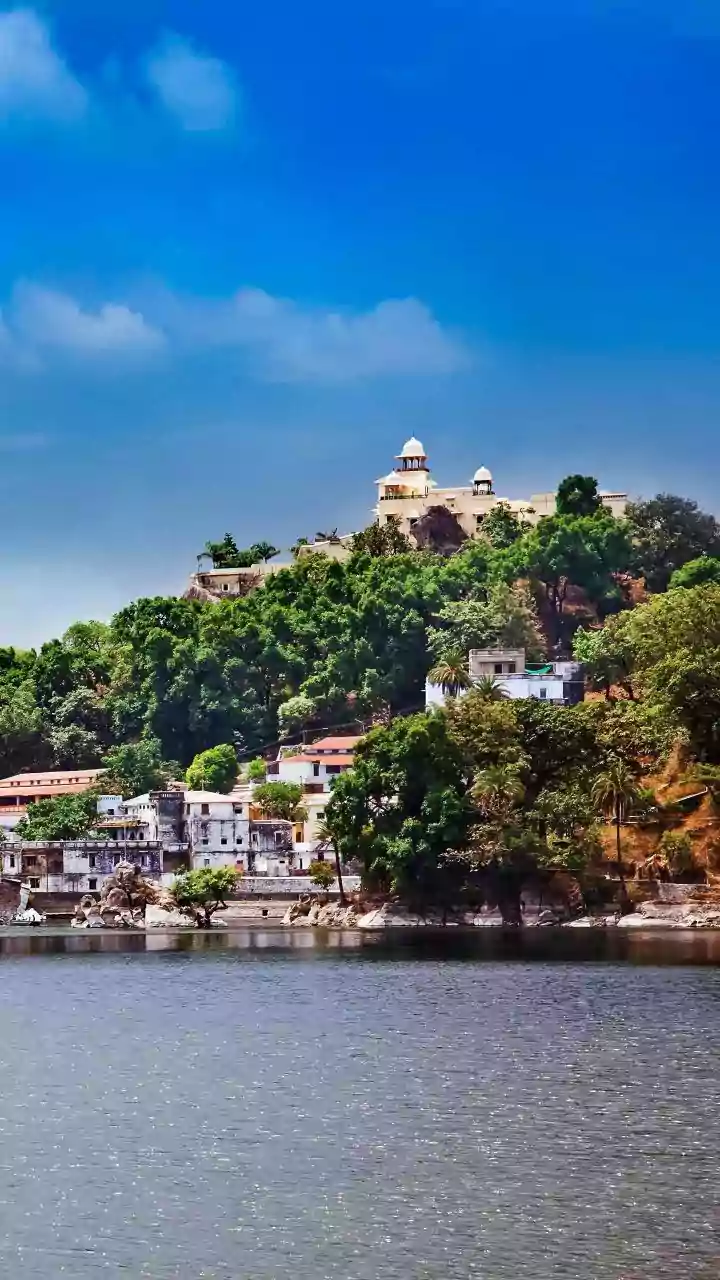 August Getaway Plans Highlight Budget Hill Destinations Across India