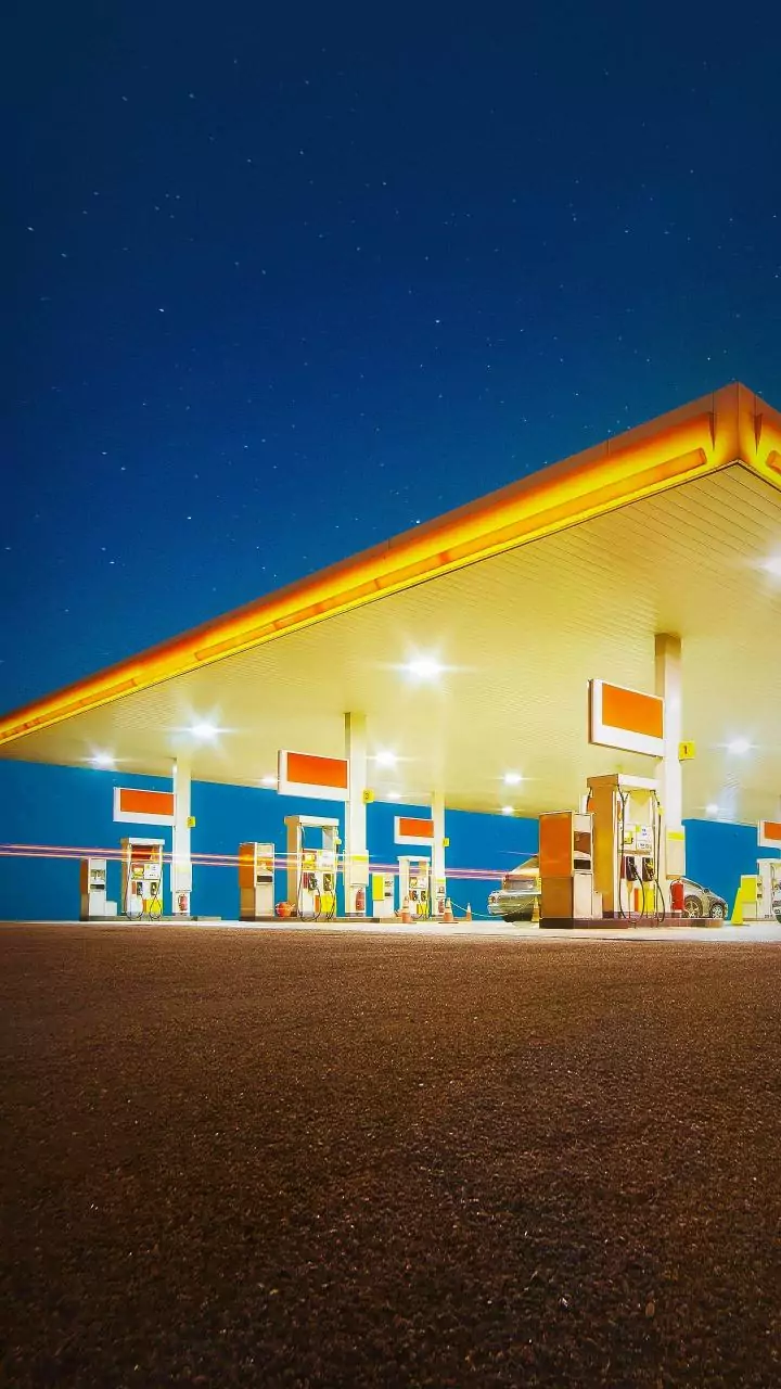 Delhi: No PUCC, no fuel at pumps from Thursday