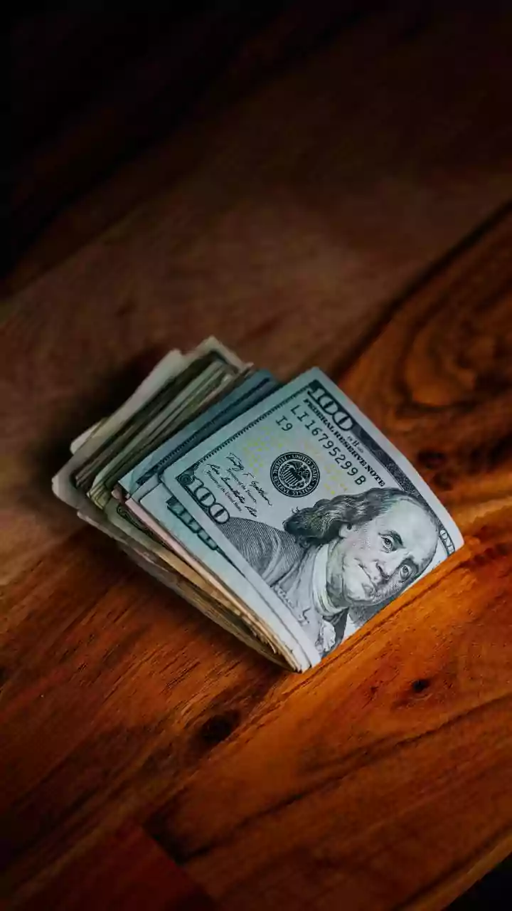 US employers face $4,000 and $4,500 H-1B L-1 extension fees