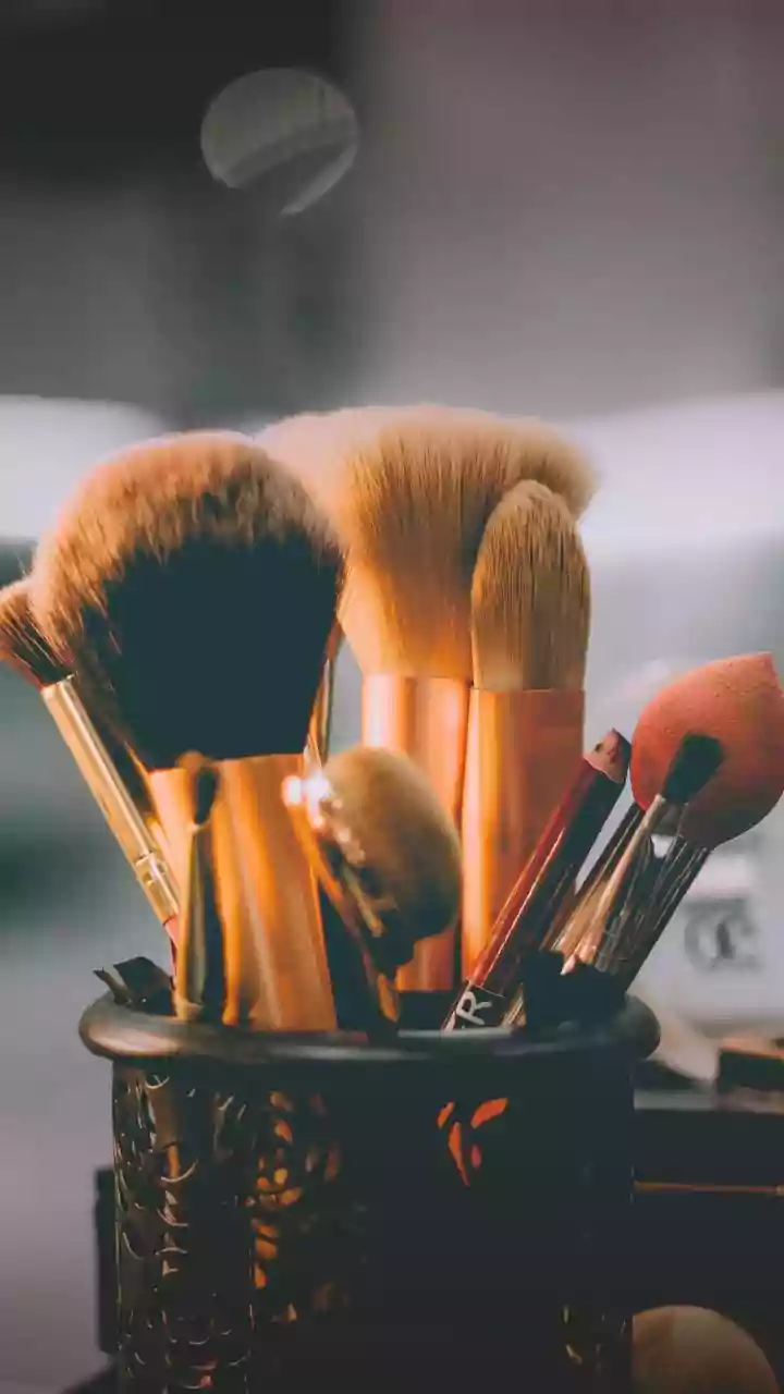 Estas influenciadoras provam que os vídeos longos de maquiagem voltaram