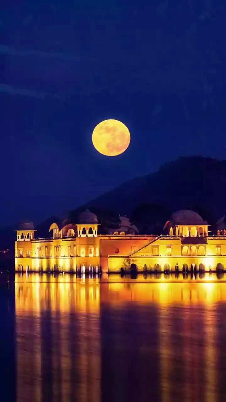 India's Moon Lovers Need A Forecast Habit