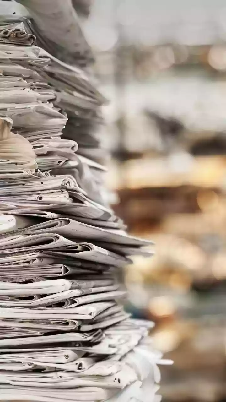 Students, Journalists and Researchers Should Compare Benefits, Costs and Limits around A 70,000-preprint Analysis