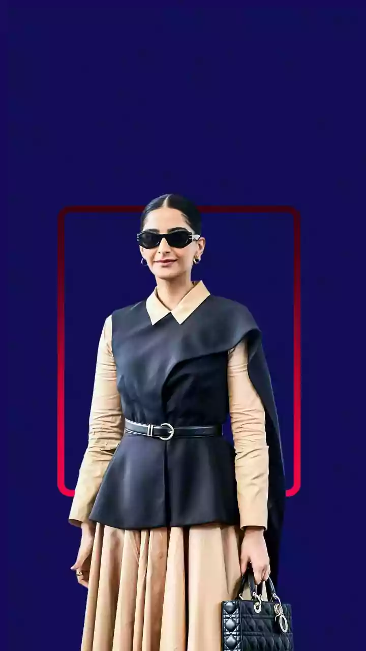 Sonam Kapoor's Chic Black Look: Style & Pregnancy