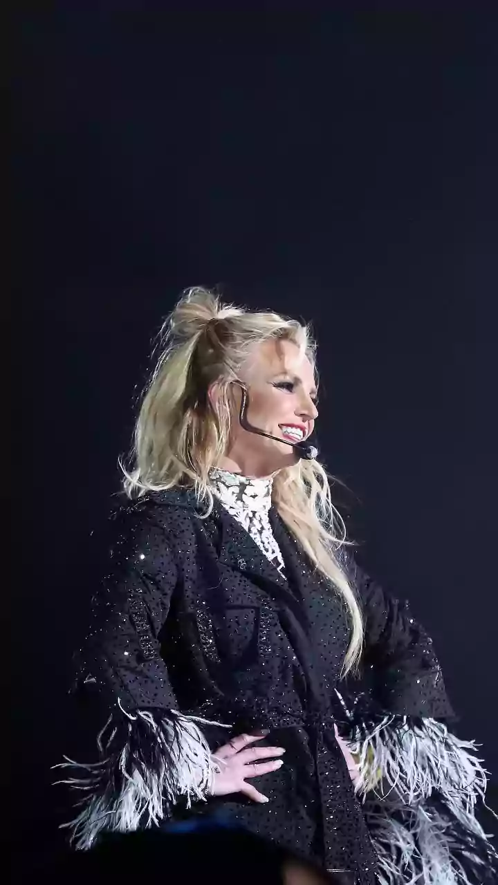 Após Shakira, fãs já apontam nome favorito para show em Copacabana em 2027