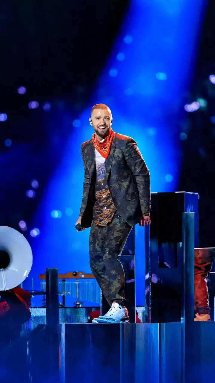 Justin Timberlake makes triumphant return to stage after health battle