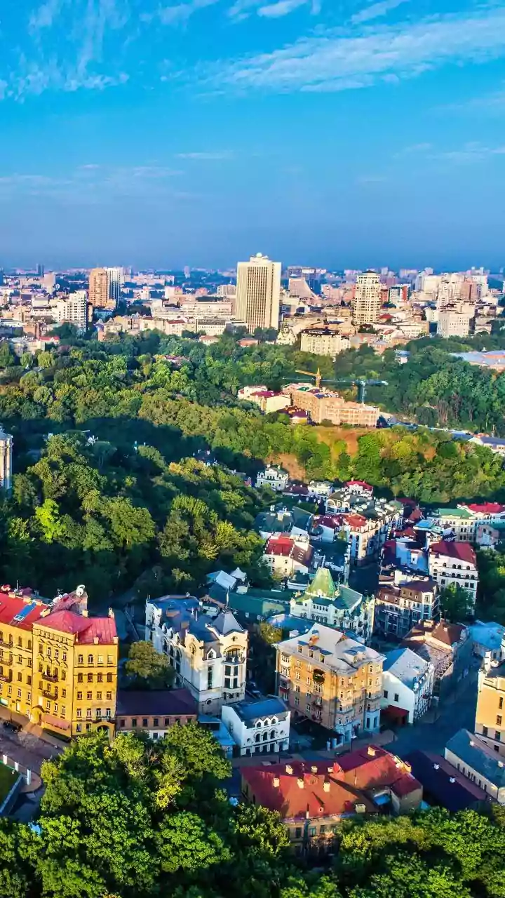 Ukraine hit by Russian strikes hours after Trump's ‘good news’ hint on ending war