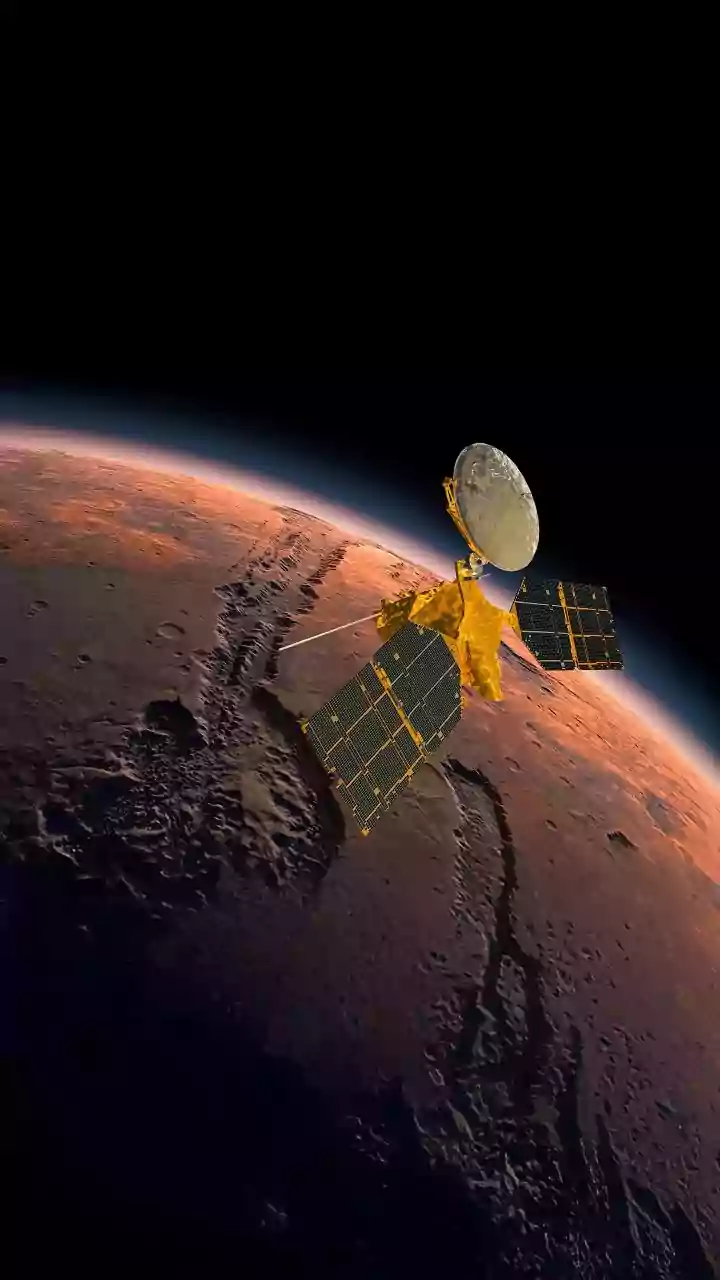 NASA's Psyche spacecraft captures rare crescent view of Mars