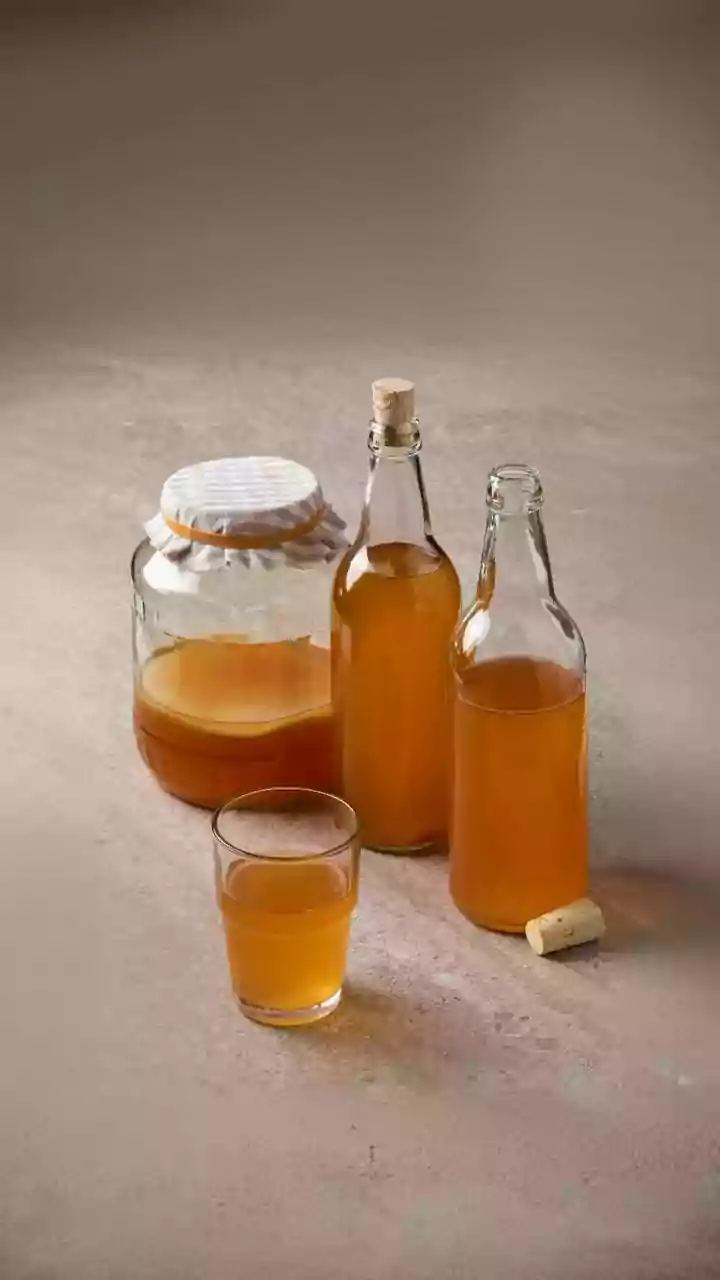 Drink Probiotic Local Kombucha Daily For An Instant Gut Reset