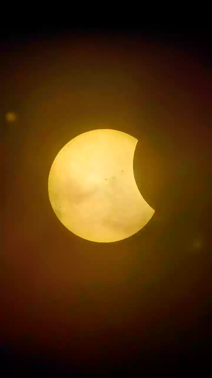September's Celestial Calendar: Dates For Venus, Equinox And Harvest Moon