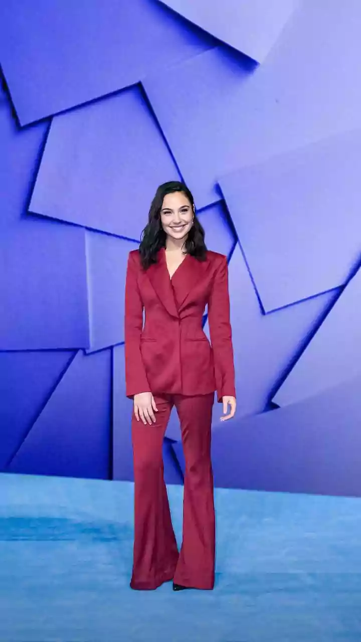 Gal Gadot To Return As Wonder Woman In DCU? Actress BREAKS Silence, Says 'They Really Wanted To...'