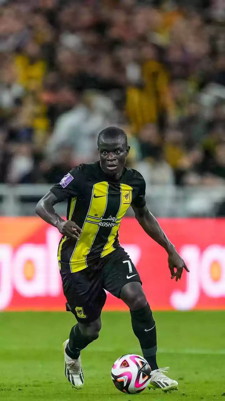 N''Golo Kante joins Turkish club Fenerbahce after transfer delay
