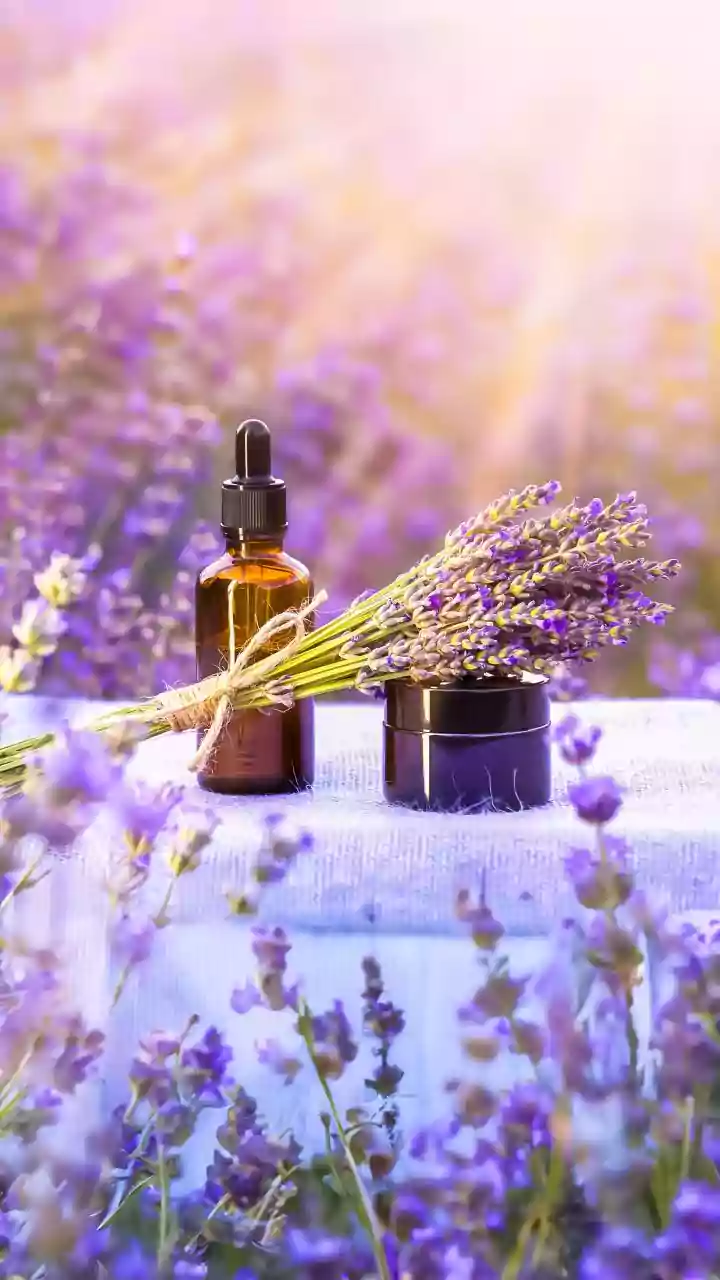 Aroma Magic Elevates Everyday Skincare with Chamomile and Lavender Face Washes for Naturally Glowing Skin