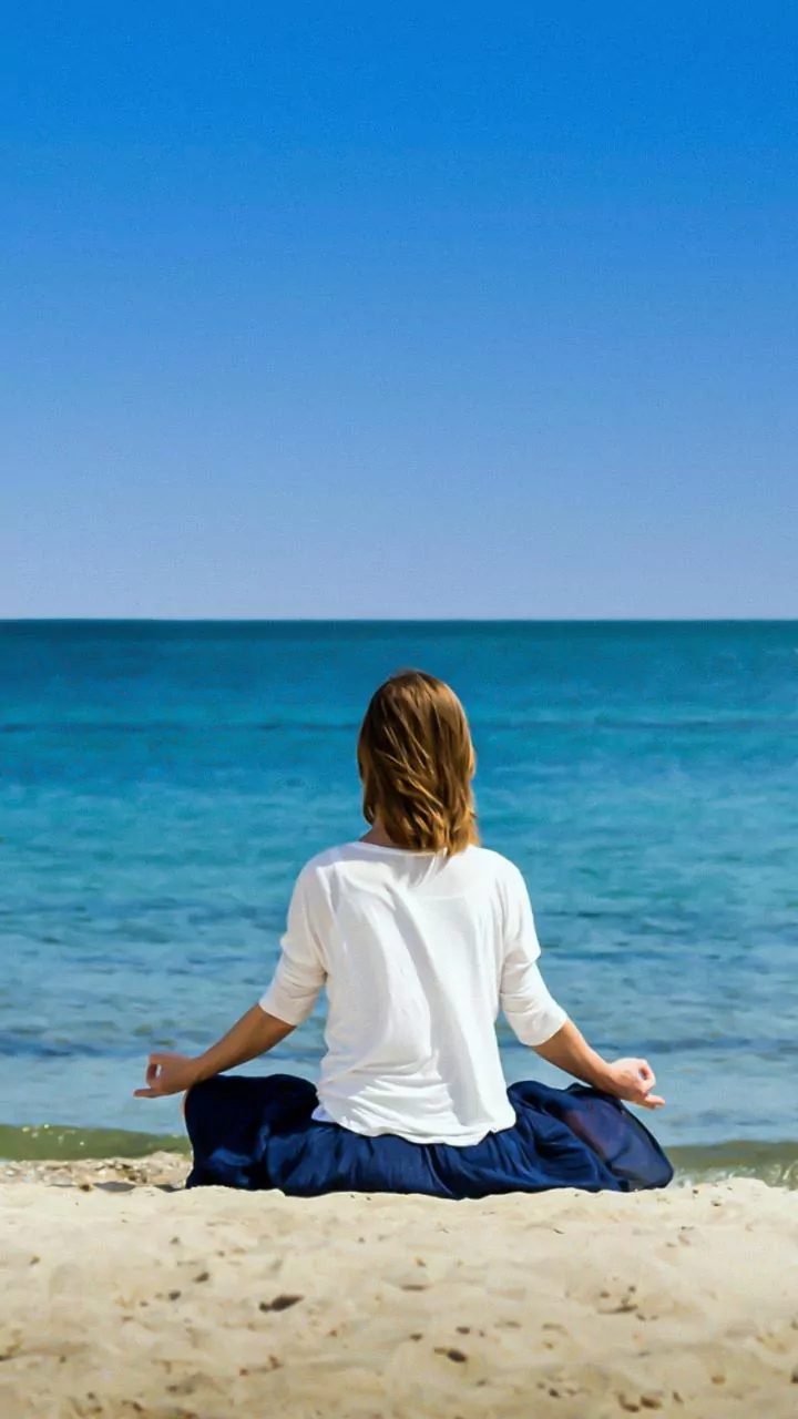 How Yoga Nidra Uses Guided Conscious Relaxation To Restore Mental Clarity After Work