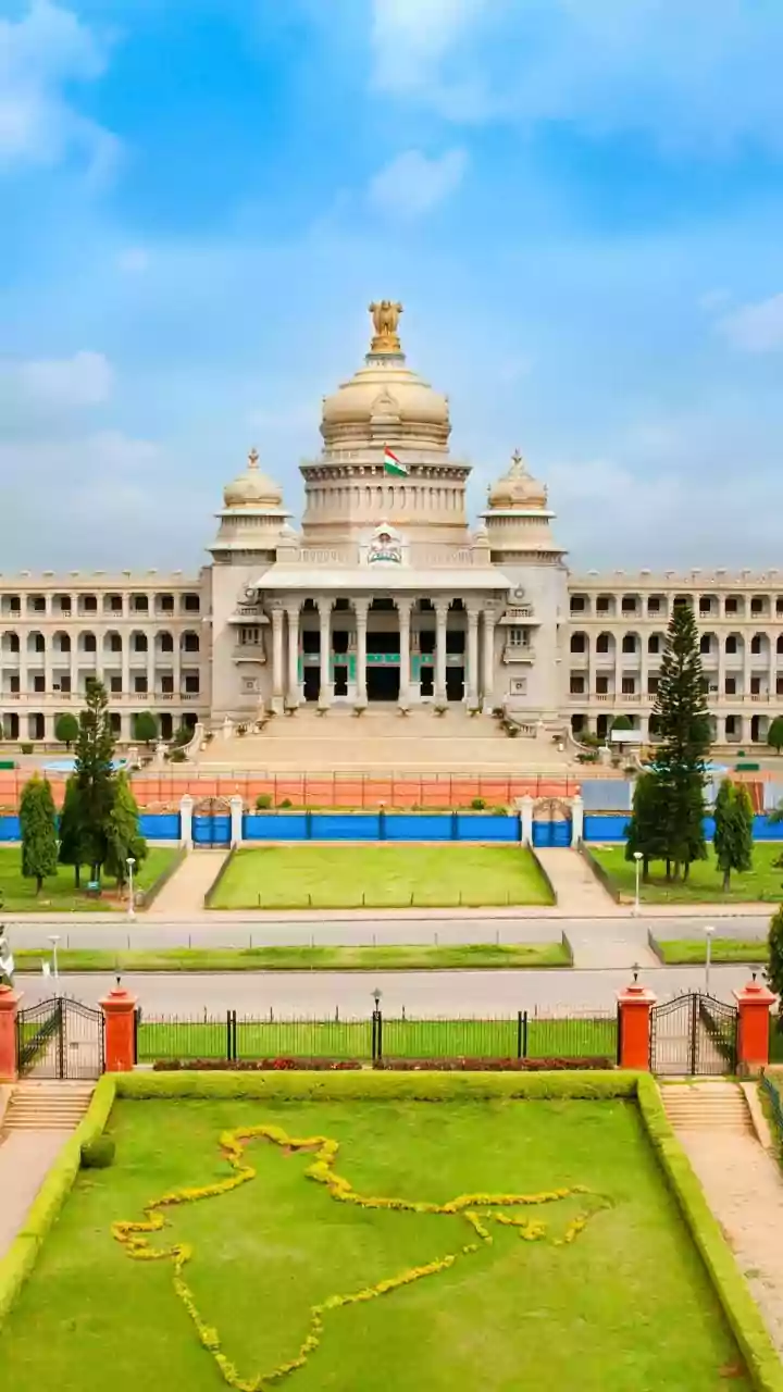 Over 17 lakh public grievances disposed during good governance week: Centre