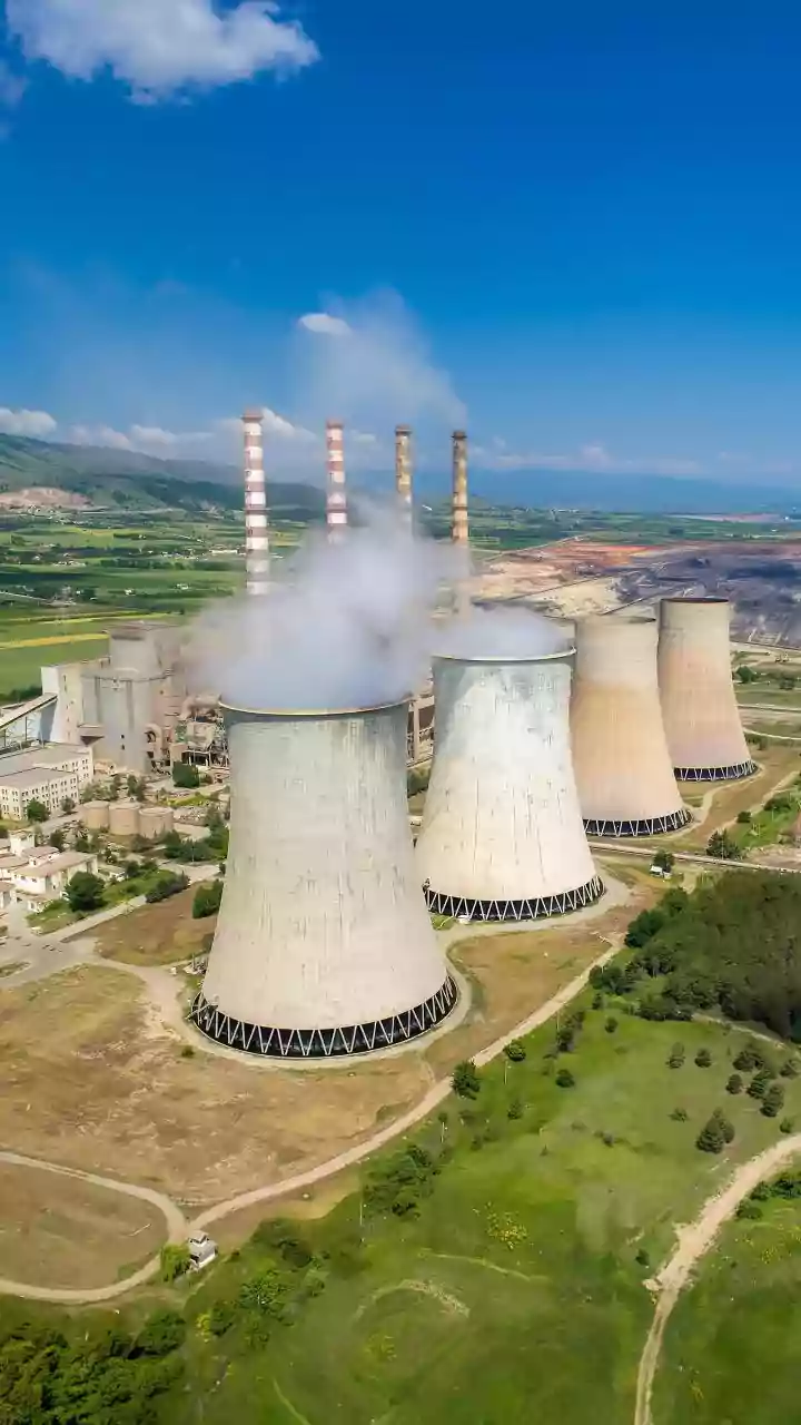 Weak Monsoon Drives Power Surge and Coal Deficits in India