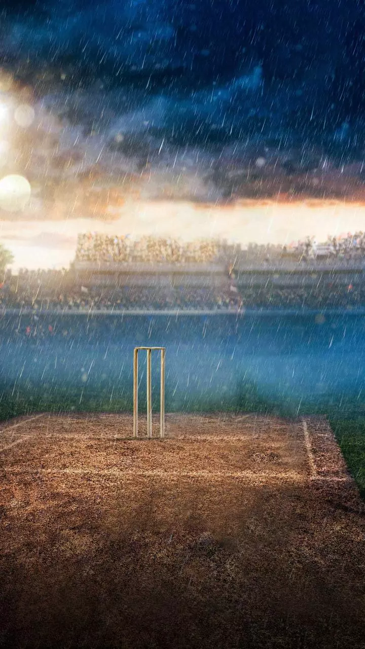 IMD issues red alert for dense fog in Uttar Pradesh