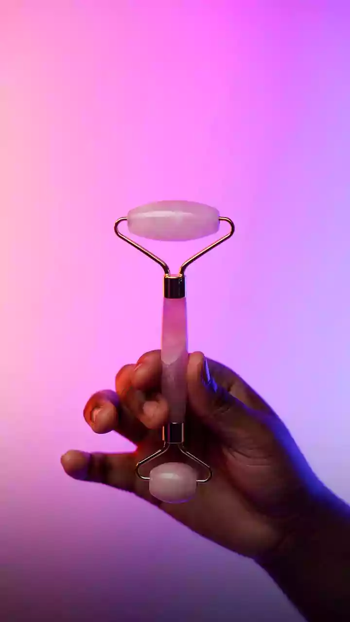 Dia do Autocuidado: médico ensina como montar uma rotina de skincare que realmente funciona