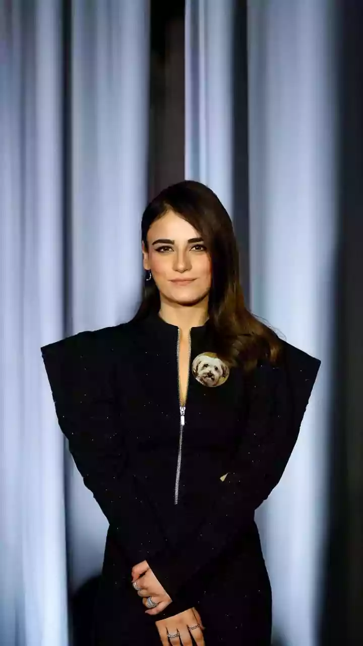 How to style brooches this summer