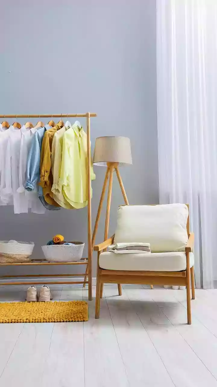 Small-Space Organising Works Better with Fewer Well-Fitted Pieces