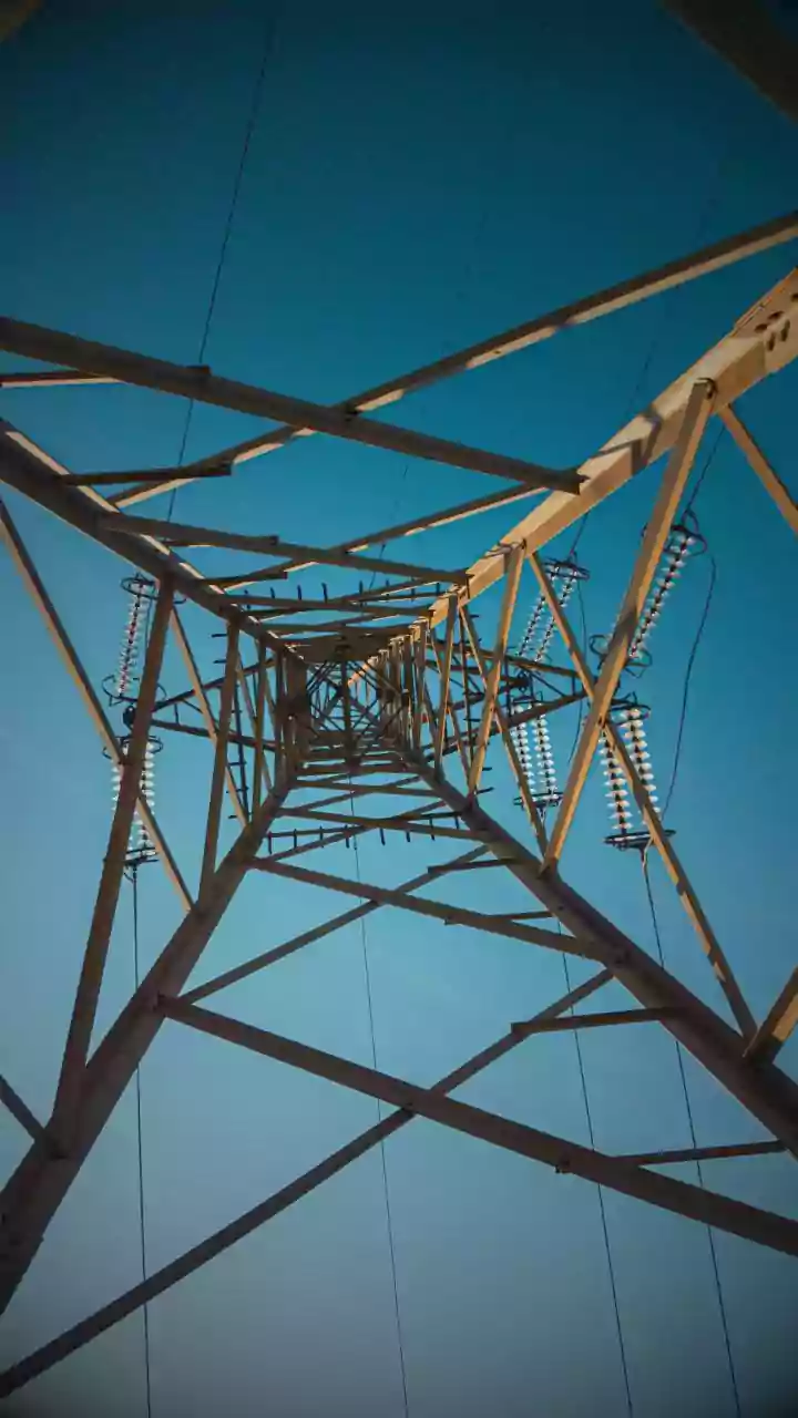 Uninterrupted electricity supply benefitting 1.25 lakh households in Srinagar: CM Abdullah