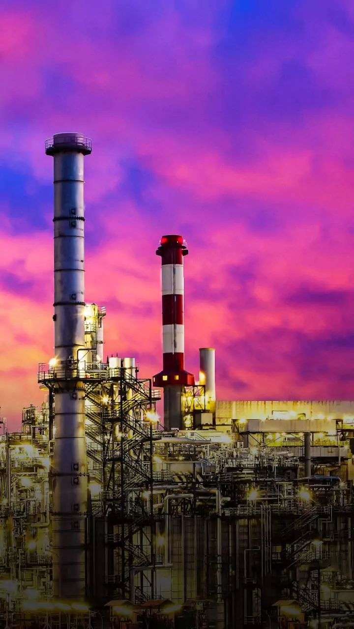 India keeps buying Russian oil—sanctions or not