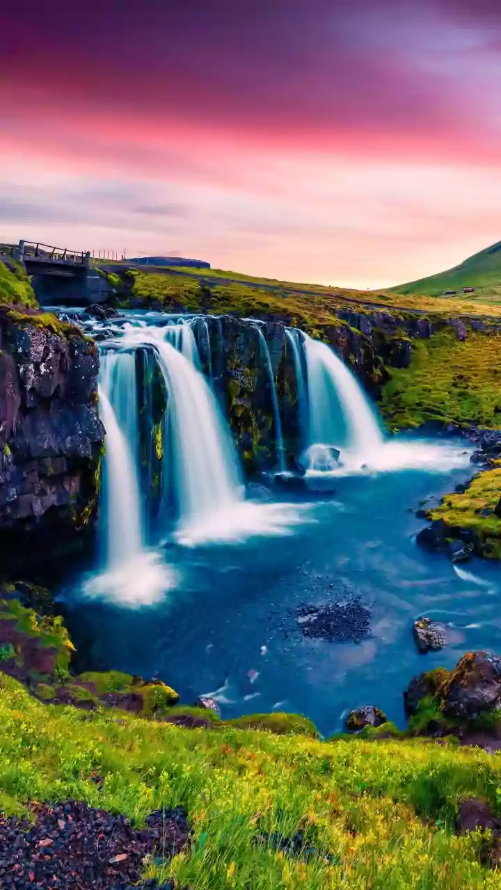 Road trip in Iceland? These waterfalls are worth a stop