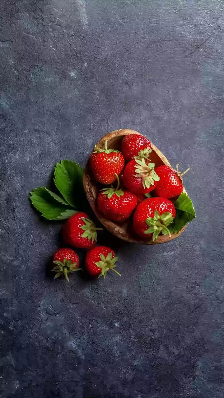 Os morangos permanecem frescos por semanas e não mofam se armazenados com um ingrediente simples da cozinha
