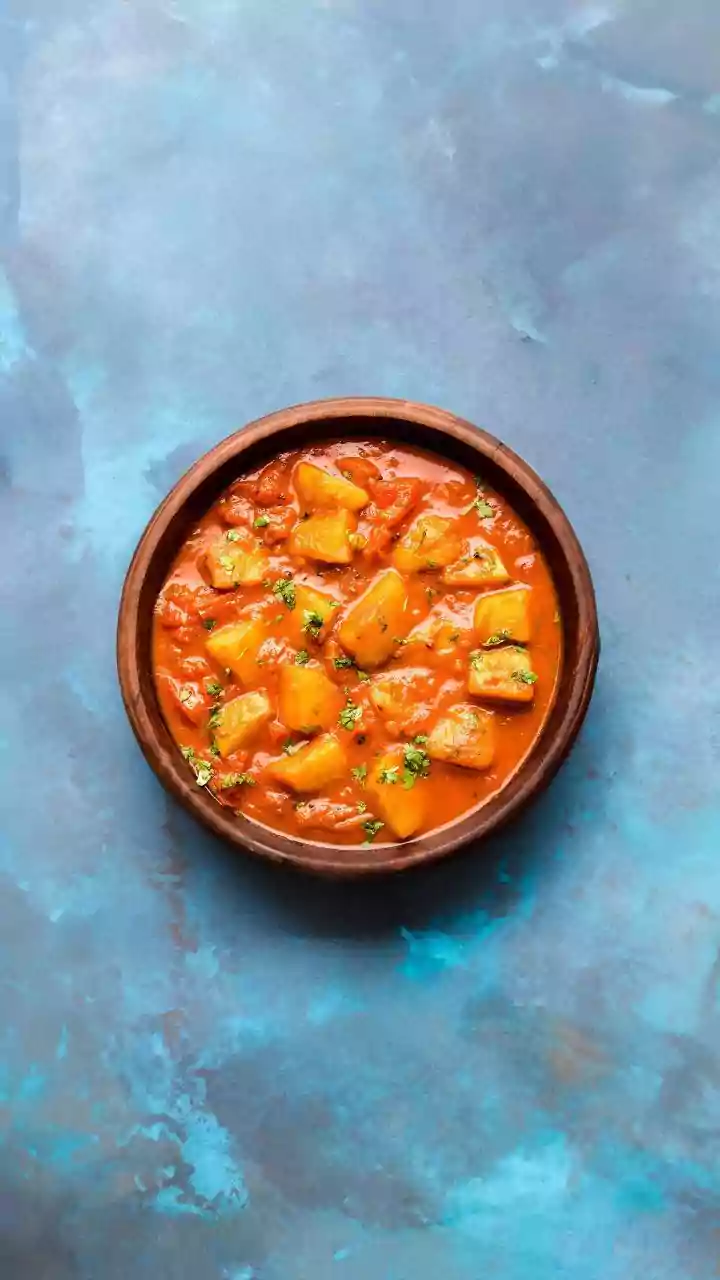 Sweet Potato Curry Gets a Warming Clove Twist