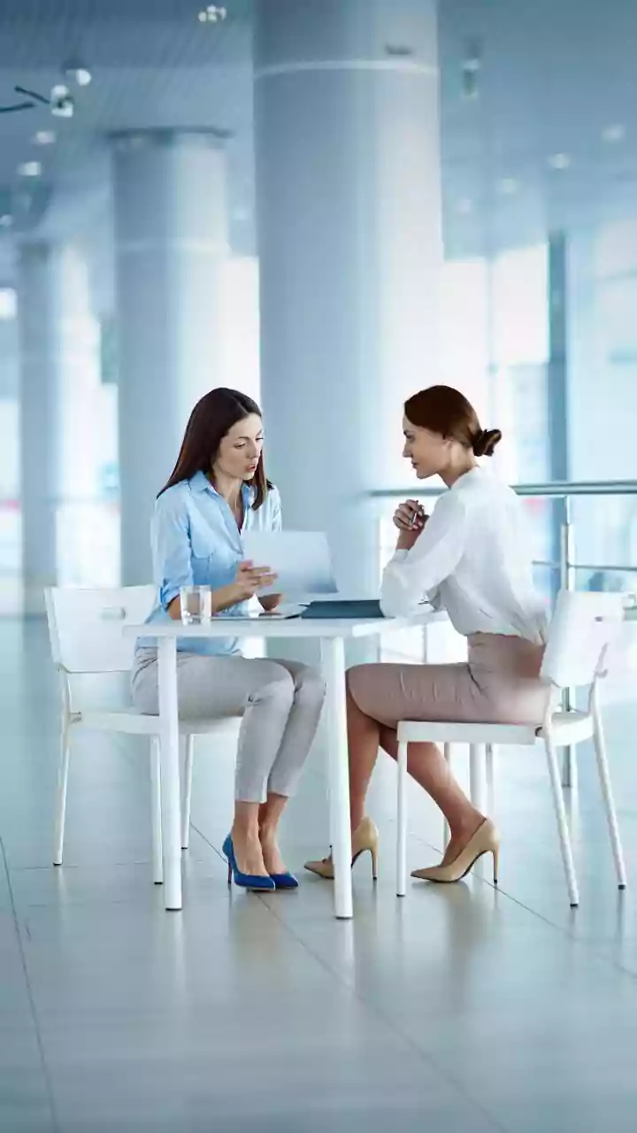 Why Real Time AI Conversation Practice Boosts Confidence For English Job Interviews
