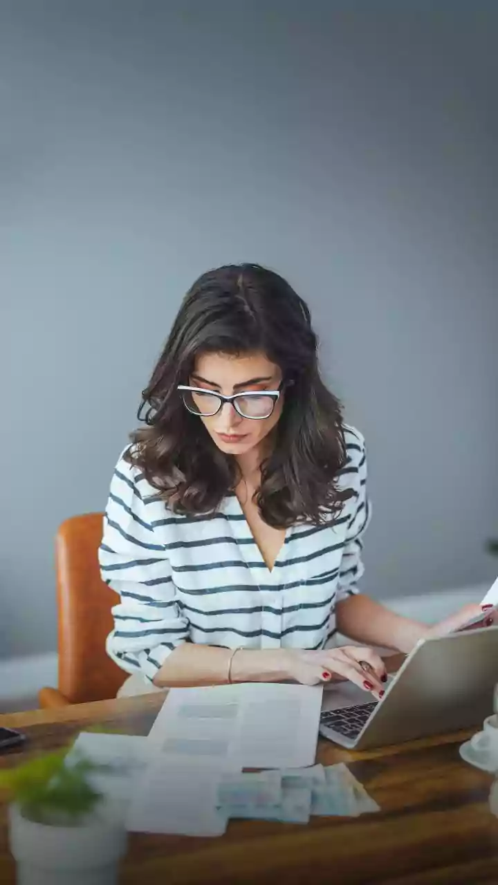 7 Brain-Draining Habits: Expert Tips to Boost Your Productivity and Mental Clarity