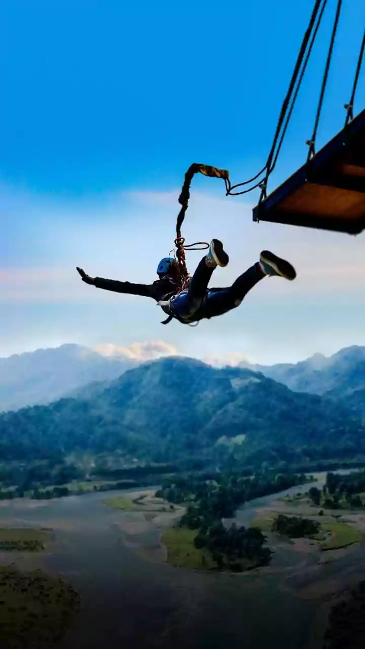 Bungee jumping over the River Nile: A guide