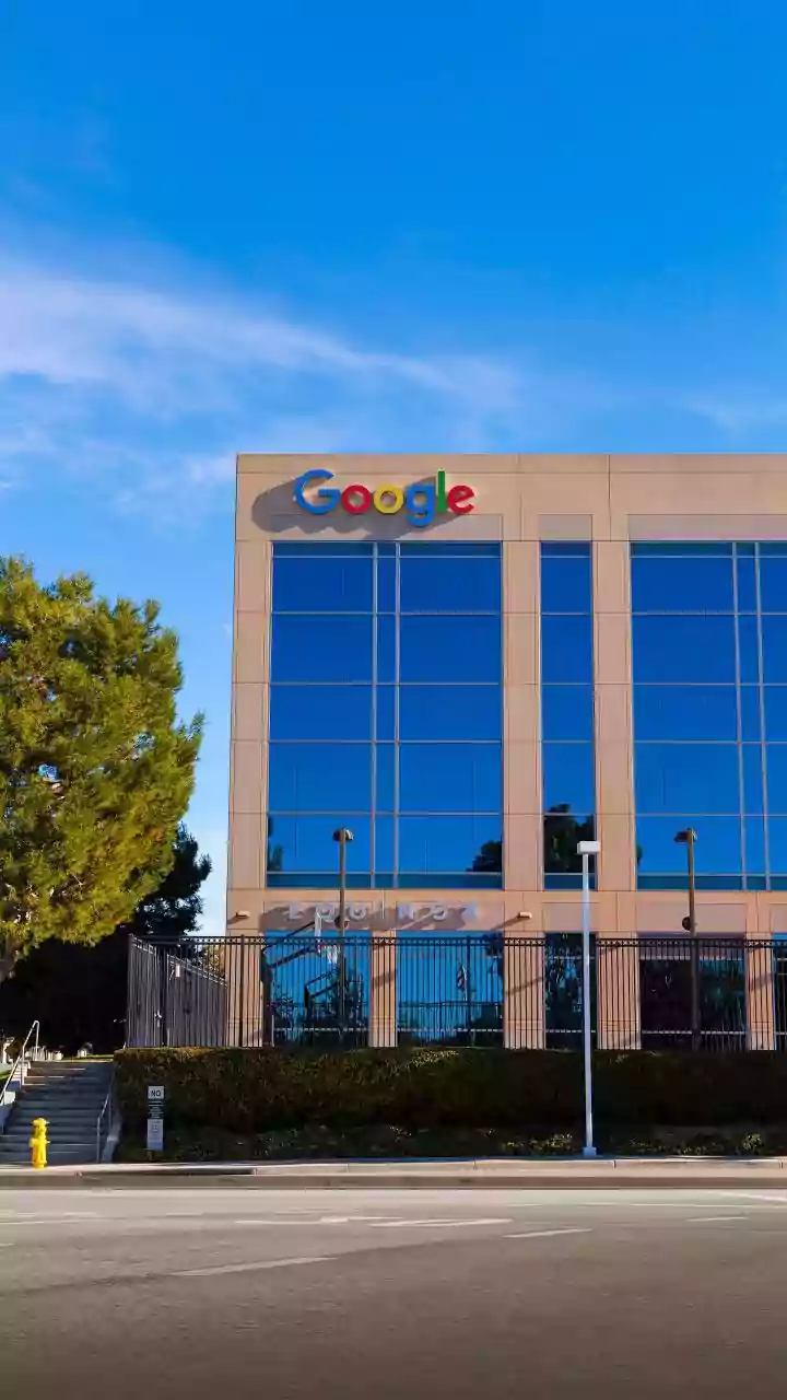 Google Staff Rally Against Homeland Security Contracts: A Growing Tech Revolt