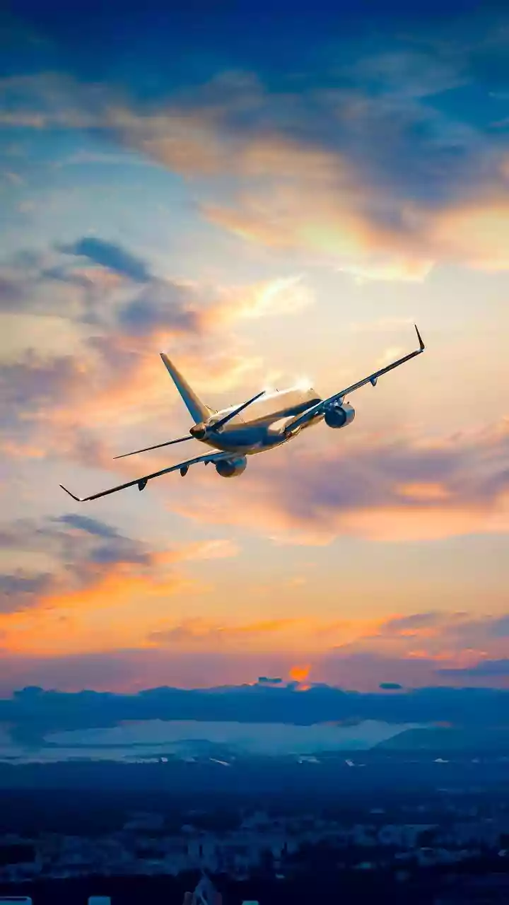 Asia Air Travel Chaos: Delhi, Tokyo, Dubai Among Worst-Hit As 1,470 Flights Delayed, 67 Cancelled