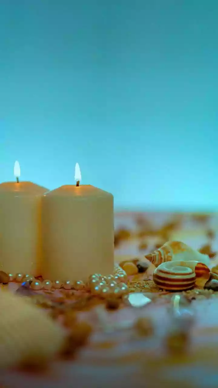 Why Careful Wax Heating Matters When Making Scented Candles
