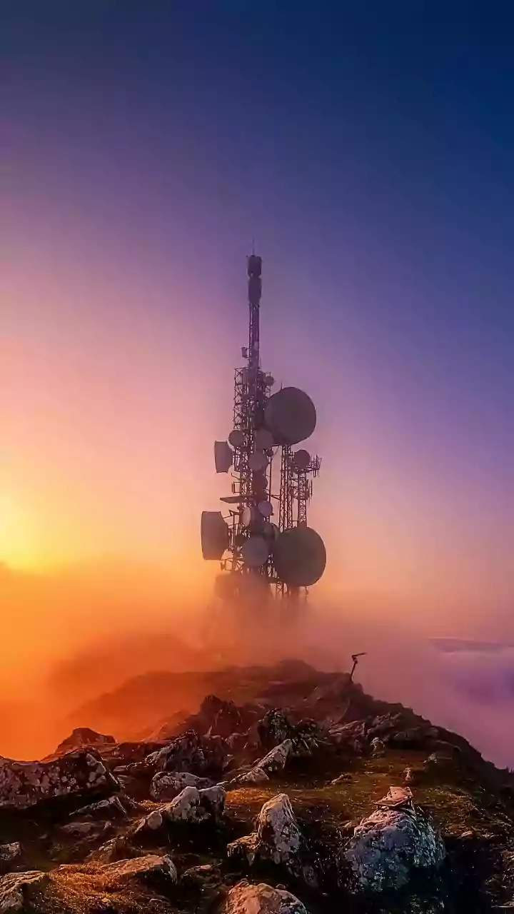 Maoists Burn Mobile Tower in Jharkhand Forest
