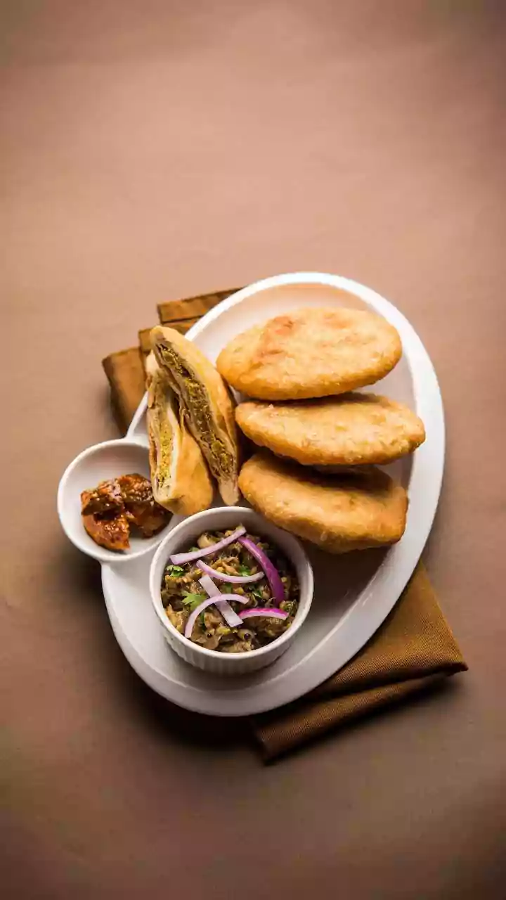 Banarasi Kachori Sabji Platters Hit Modern Delhi Cafes