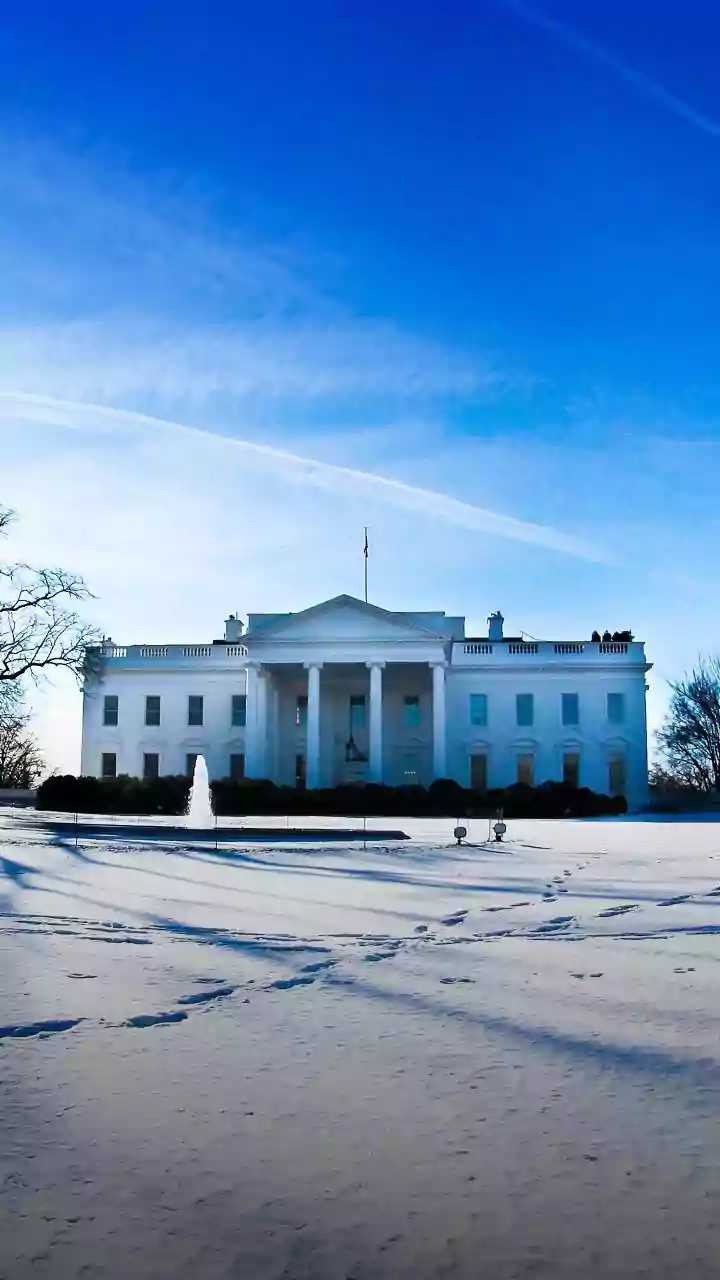 Zelenskyy says will meet with Trump in Florida on Sunday for talks on Ukraine security guarantees