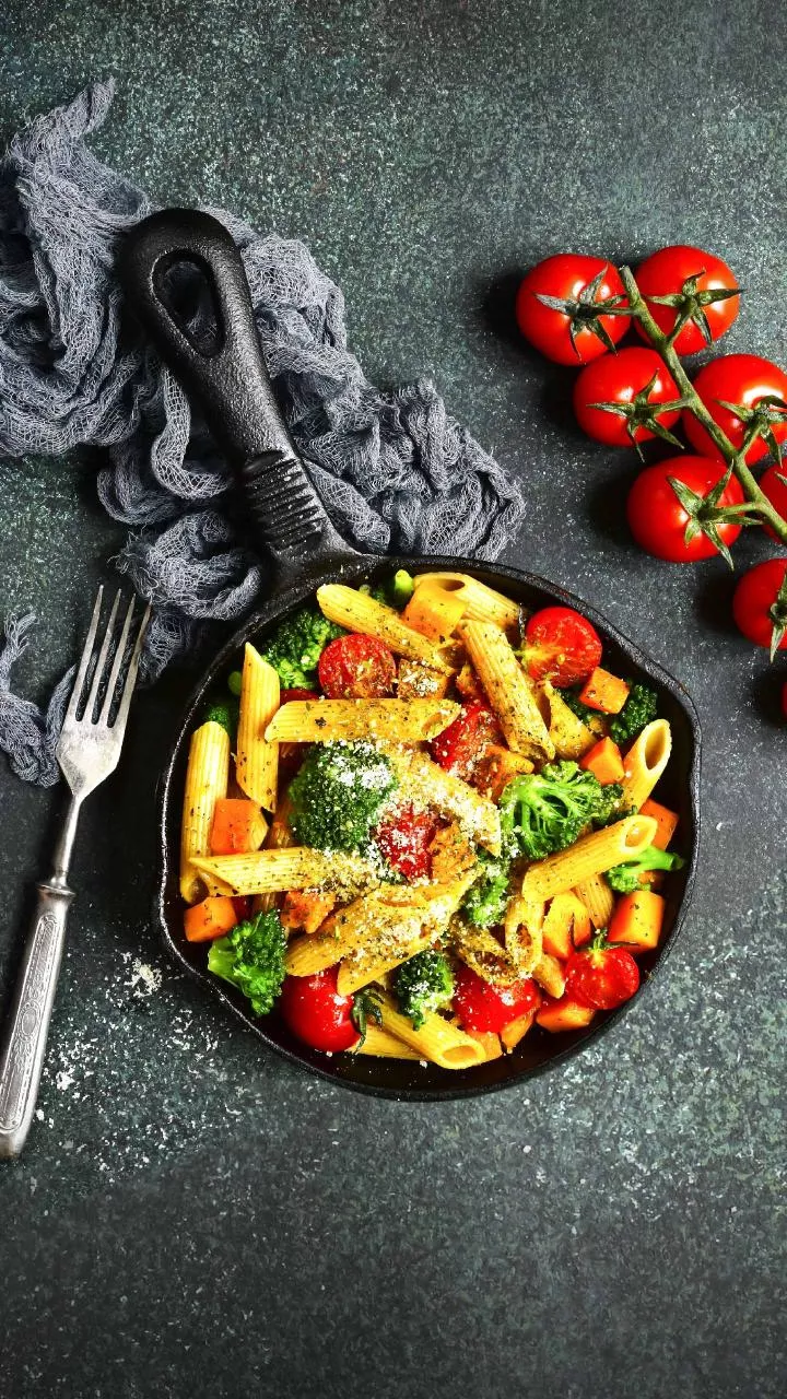 From Pasta To Skillets, One-Pan Veggie Meals Deliver