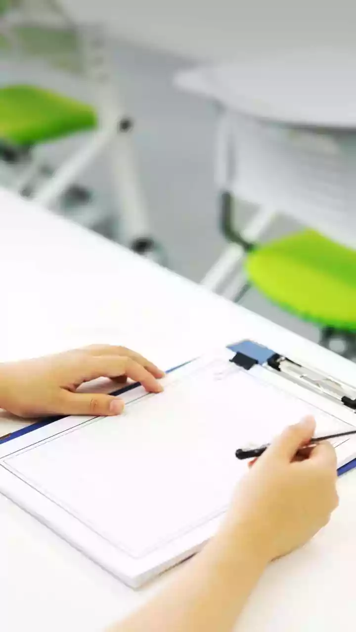 Master CBSE Class 10 Hindi 2026: Key Chapters, Writing Tips & Scoring Strategies