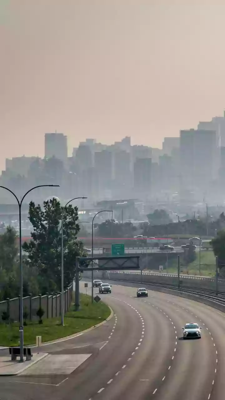 Delhi's AQI nears 200; GRAP-1 restrictions likely soon