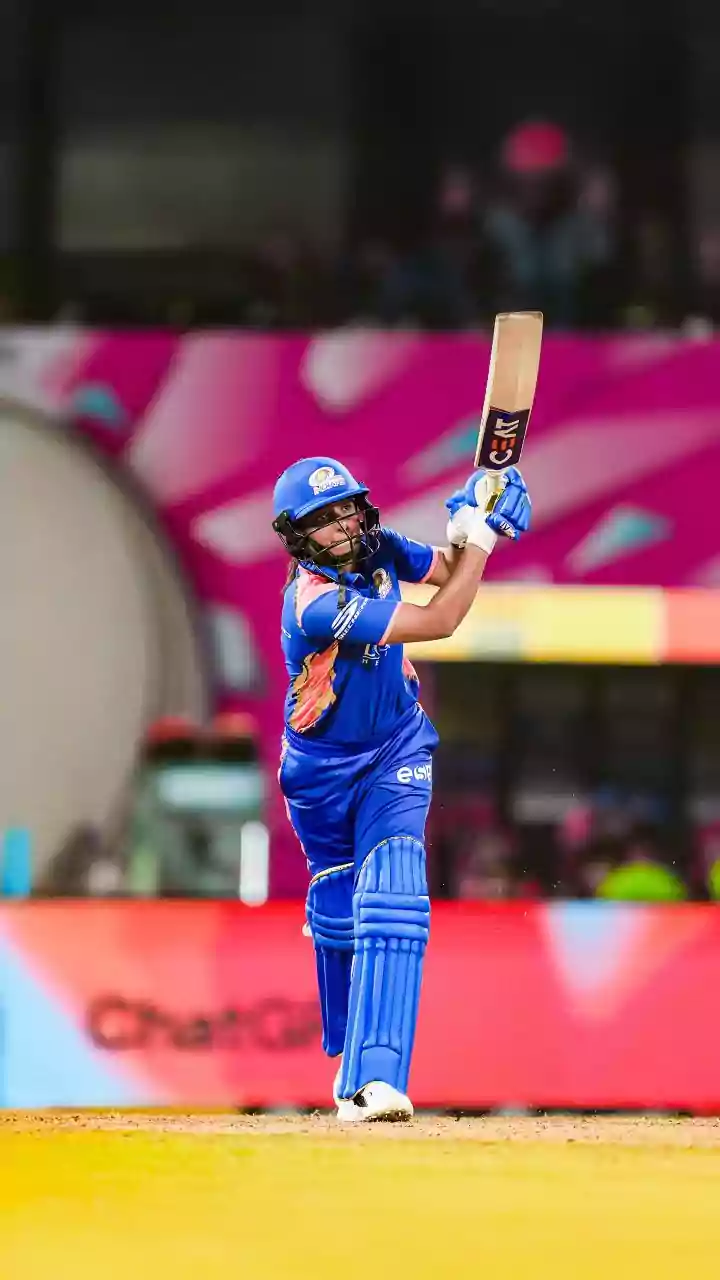 Stats: Harmanpreet Kaur becomes first Indian player to cross 1000 WPL runs