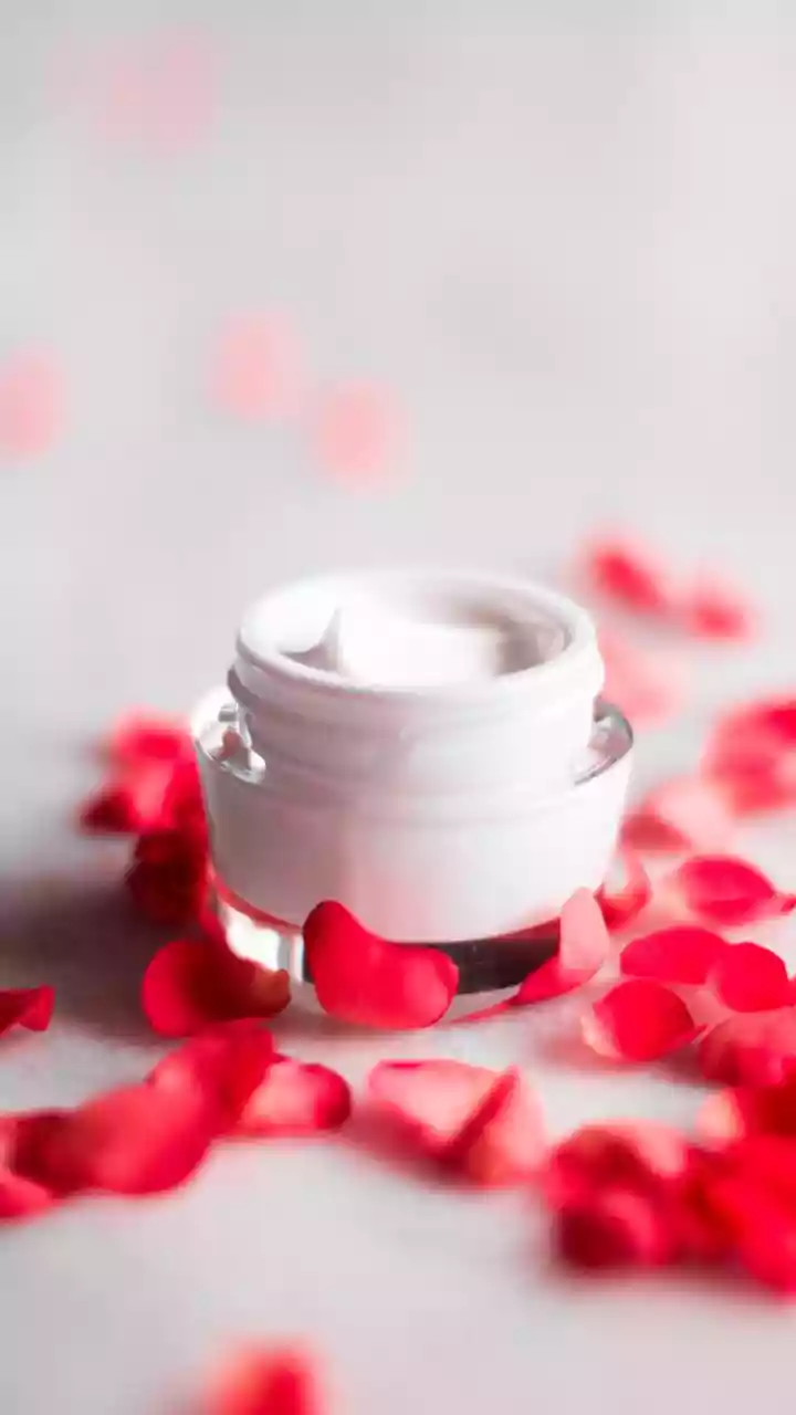 Planning A Valentine’s Glow-Up? Read This Before Booking A Cosmetic Treatment