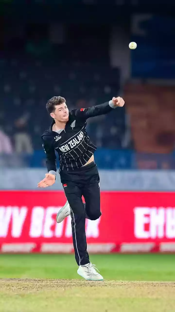 Mitchell Santner surpasses 250 wickets in T20 cricket: Key stats